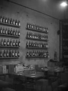 Paleo Wine Store: Το οινικό μυστικό του Πειραιά 1 Paleo Wine Store: Το οινικό μυστικό του Πειραιά - FlagInLife