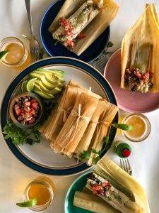 Χριστούγεννα στον Κόσμο: Παραδοσιακά Πιάτα με Ιστορίες και Γεύση - FlagInLife