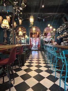 Urbana Gastroteka: ένας All-day χώρος που αλλάζει τη γαστρονομική εικόνα της Μεγαλόπολης - FlagInLife