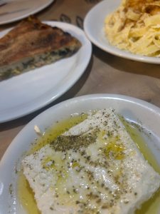 Ζέρζοβα: Το καταφύγιο της ελληνικής παραδοσιακής κουζίνας στα ορεινά της Αρκαδίας 4 Ζέρζοβα: Το καταφύγιο της ελληνικής παραδοσιακής κουζίνας στα ορεινά της Αρκαδίας - FlagInLife