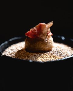 Humain: O chef Γιάννης Καλδής δίνει νέα γαστρονομική ταυτότητα στην κουζίνα - FlagInLife