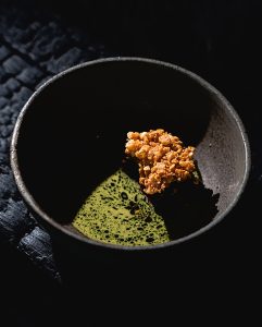 Humain: O chef Γιάννης Καλδής δίνει νέα γαστρονομική ταυτότητα στην κουζίνα - FlagInLife