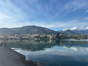 Γαλαξίδι: Απόδραση σε μια κωμόπολη που βρέχεται από τον Κορινθιακό και θυμίζει νησί - FlagInLife