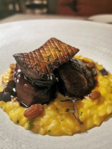 Το Μανιτάρι: η θαλπωρή συναντά τη σύγχρονη κουζίνα 4 Το Μανιτάρι: η θαλπωρή συναντά τη σύγχρονη κουζίνα - FlagInLife