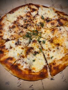 Άναμα: εκεί όπου η παράδοση συναντά τη φωτιά και τη νοστιμιά - FlagInLife