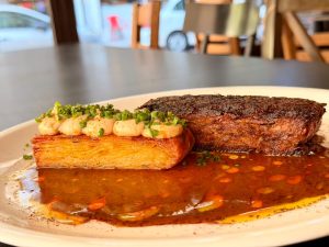 Η Ντάνγκαρα: Βορειοελλαδίτικη κουζίνα, χαβαλές και η χαρά του να τρως μαζί 3 Η Ντάνγκαρα: Βορειοελλαδίτικη κουζίνα, χαβαλές και η χαρά του να τρως μαζί - FlagInLife