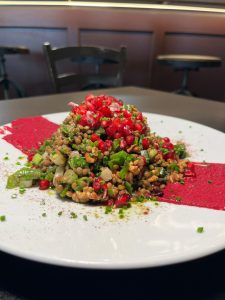 Η Ντάνγκαρα: Βορειοελλαδίτικη κουζίνα, χαβαλές και η χαρά του να τρως μαζί 2 Η Ντάνγκαρα: Βορειοελλαδίτικη κουζίνα, χαβαλές και η χαρά του να τρως μαζί - FlagInLife