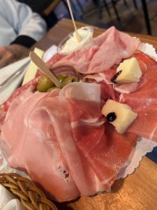 Bologna: Η κόκκινη, η λόγια αλλά και η χοντρή! - FlagInLife