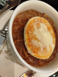 Ladurée: η ιδέα του art de vivre ζωντανεύει στο κέντρο της Αθήνας 5 Ladurée: η ιδέα του art de vivre ζωντανεύει στο κέντρο της Αθήνας - FlagInLife