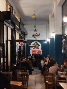 Aylak: μια γεύση ξενιτιάς στα Εξάρχεια 6 Aylak: μια γεύση ξενιτιάς στα Εξάρχεια - FlagInLife