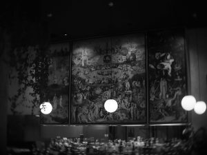 Quinn’s Bar: Μια διακριτική κομψότητα στο κέντρο της πόλης 1 Quinn’s Bar: Μια διακριτική κομψότητα στο κέντρο της πόλης - FlagInLife