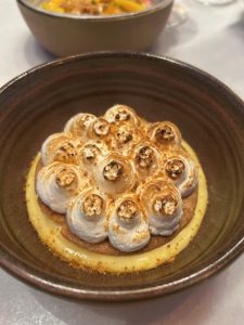 Η νέα γαστρονομική άφιξη στο Γαλάτσι ακούει στο όνομα Scarlet και ξεχωρίζει με τον Βαγγέλη Βέη στο τιμόνι της κουζίνας - FlagInLife