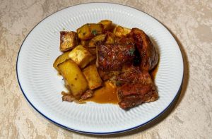 Cinapos: Ελληνικοί μεζέδες σε περιβάλλον που αξίζει - FlagInLife