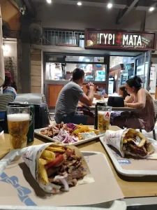 Ιστορικά Γυράδικα της Θεσσαλονίκης - Μέρος Α’ 5 Ιστορικά Γυράδικα της Θεσσαλονίκης - Μέρος Α’ - FlagInLife