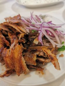 Διαγώνιος: ένα γευστικό τραπέζι με γνώριμες γεύσεις - FlagInLife