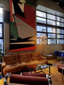 Okupa Kitchen & Listening Bar: από brunch έως late night cocktails, ένα urban hub για κάθε στιγμή της ημέρας 2 Okupa Kitchen & Listening Bar: από brunch έως late night cocktails, ένα urban hub για κάθε στιγμή της ημέρας - FlagInLife