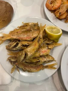 Καθαρά Δευτέρα: Ψαροταβέρνες εντός και εκτός Αττικής που αξίζει να επισκεφτείτε - FlagInLife