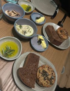 Amphibian Restaurant: Κατανοητό και με ποιοτικές δυνατότητες - FlagInLife