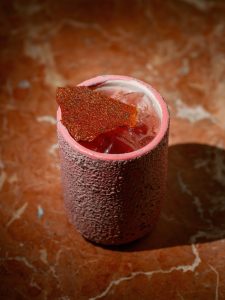 The Clumsies: Η παγίδα της επιτυχίας - FlagInLife