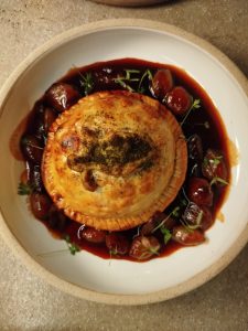 Zohos: Όταν η ξενοδοχειακή κουζίνα γίνεται προσωπική υπόθεση - FlagInLife