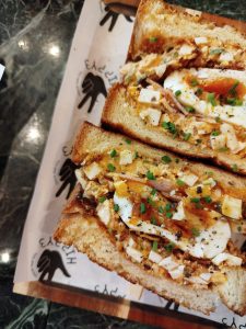 Hippy3: για comfort food στο πιο καλαίσθητο All Day σημείο γεύσης στο Παγκράτι - FlagInLife