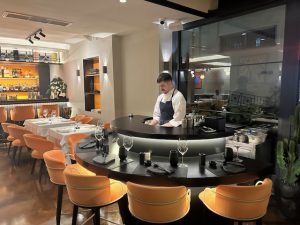 Mylos Restaurant - Champagne Bar: Ποιοτικές γεύσεις και καλό κρασί στη Γλυφάδα 1 Mylos Restaurant - Champagne Bar: Ποιοτικές γεύσεις και καλό κρασί στη Γλυφάδα - FlagInLife