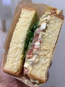 Sandos: Τρεις στάσεις στην Αθήνα, για να δοκιμάσετε τα καλύτερα insta - worthy Ιαπωνικά sandwiches - FlagInLife