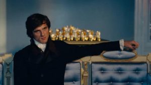 Ανεμοδαρμένα Ύψη (2026): Ένα παθιασμένο pop όραμα ή μια επιφανειακή φαντασίωση; 4 Ανεμοδαρμένα Ύψη (2026): Ένα παθιασμένο pop όραμα ή μια επιφανειακή φαντασίωση; - FlagInLife