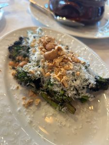 Εστιατόριο Μαμάη: Επιστροφή στη φωτιά και στην ουσία της ελληνικής κουζίνας 3 Εστιατόριο Μαμάη: Επιστροφή στη φωτιά και στην ουσία της ελληνικής κουζίνας - FlagInLife