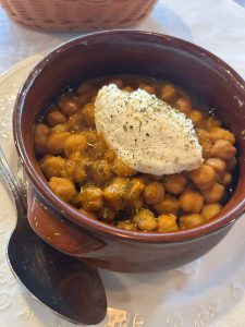 Εστιατόριο Μαμάη: Επιστροφή στη φωτιά και στην ουσία της ελληνικής κουζίνας 4 Εστιατόριο Μαμάη: Επιστροφή στη φωτιά και στην ουσία της ελληνικής κουζίνας - FlagInLife