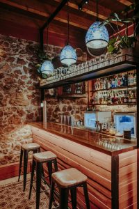 Τα 4 Καλύτερα Bars του Χαλανδρίου - FlagInLife