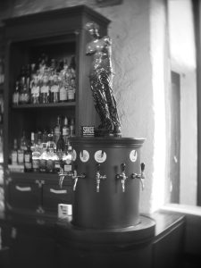 Line Athens: Μην πετάς τίποτα… θα το κάνουμε cocktail! - FlagInLife