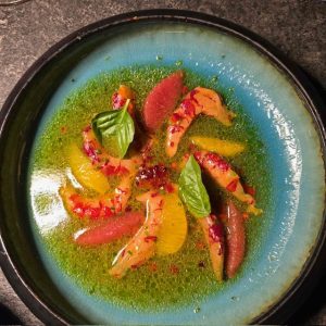 Pelagos Seaside Restaurant: Αυθεντική ελληνική κουζίνα με θέα το Λιβυκό Πέλαγος - FlagInLife