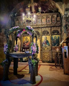 Ω γλυκύ μου έαρ: μια βραδιά μέσα στον Επιτάφιο της Αθήνας - FlagInLife