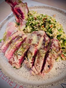 Ψι by Mezen: όταν το ψάρι γίνεται τέχνη στη Θεσσαλονίκη 3 Ψι by Mezen: όταν το ψάρι γίνεται τέχνη στη Θεσσαλονίκη - FlagInLife