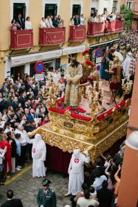 Πάσχα στον κόσμο: 6 τραπέζια, 6 ιστορίες - FlagInLife