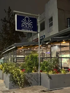 Polpo: Για φρέσκο ψάρι και θαλασσινά απέναντι από τη λαχαναγορά του Ρέντη - FlagInLife