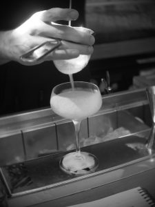 Abstract: Η Άλλη Πλευρά του Cocktail 3 Abstract: Η Άλλη Πλευρά του Cocktail - FlagInLife