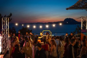 Patras Cocktail Market 2026: Η Γιορτή των Cocktails Επιστρέφει 3 Patras Cocktail Market 2026: Η Γιορτή των Cocktails Επιστρέφει - FlagInLife