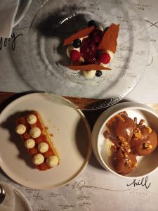 Hill Athens Restaurant: Όταν η θέα συναντά την ουσία στην καρδιά του Θησείου - FlagInLife