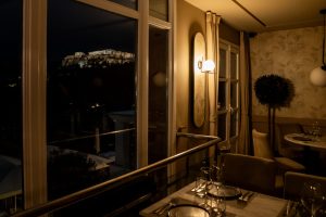 Hill Athens Restaurant: Όταν η θέα συναντά την ουσία στην καρδιά του Θησείου - FlagInLife