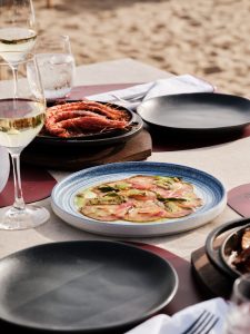 COOZEST: Το Ελληνικό Τραπέζι ως Τελετουργία στο The Coast Bill&Coo 2 COOZEST: Το Ελληνικό Τραπέζι ως Τελετουργία στο The Coast Bill&Coo - FlagInLife