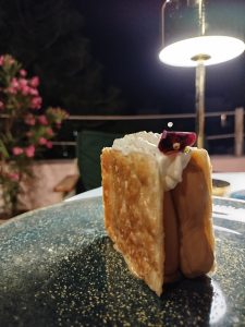 Leo Restaurant: Η γαστρονομική εμπειρία του Aristide Hotel στα Βαπόρια της Σύρου 12 Leo Restaurant: Η γαστρονομική εμπειρία του Aristide Hotel στα Βαπόρια της Σύρου - FlagInLife