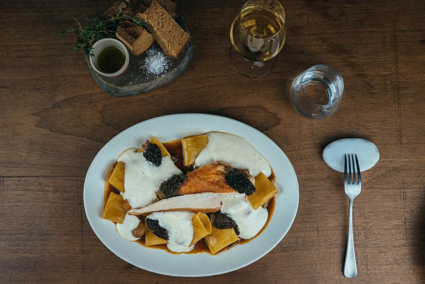 Petra Restaurant Tinos: Μια γαστρονομική εμπειρία με θέα το Αιγαίο - FlagInLife