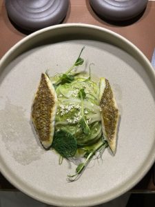 Verde Ruga Restaurant: Η σύγχρονη γαστρονομική ταυτότητα της Ζακύνθου μέσα σε έναν ελαιώνα αιώνων 5 Verde Ruga Restaurant: Η σύγχρονη γαστρονομική ταυτότητα της Ζακύνθου μέσα σε έναν ελαιώνα αιώνων - FlagInLife