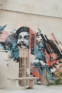 Ο εξευτελισμός της πολιτικής έχει όρια; Η κρίση στον ΣΥΡΙΖΑ και η ιστορία της δημοκρατικής Αριστεράς - FlagInLife