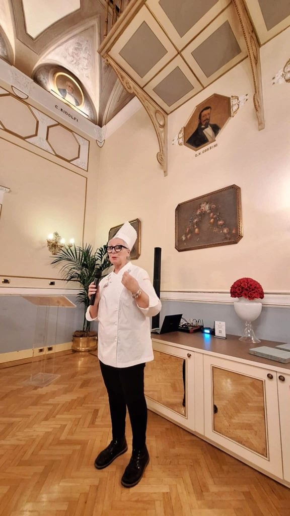 Η Θεσσαλονίκη και το Δίκτυο Γαστρονομίας της UNESCO τιμούν τη γυναίκα chef - FlagInLife