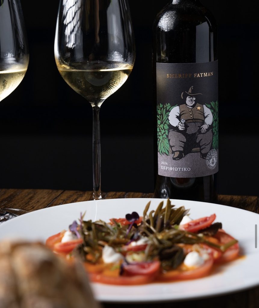 Phoebus Seafood Restaurant: Το εστιατόριο στη Μύκονο που έχει κάνει το ψάρι πρωταγωνιστή - FlagInLife