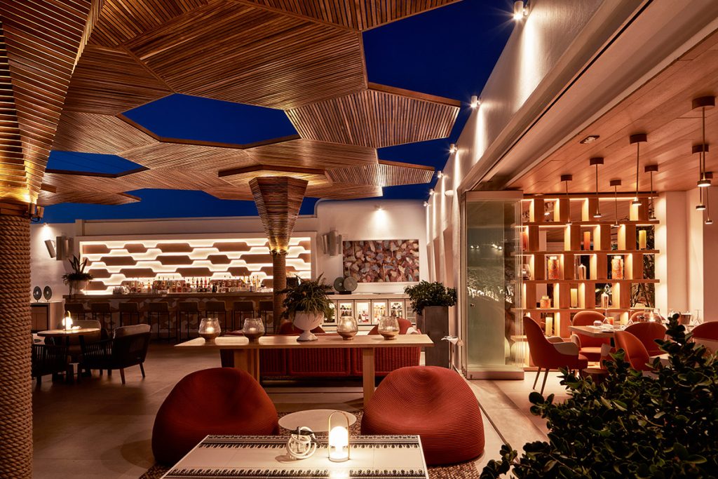 Kinjo Mykonos Japanese Restaurant: Το ιαπωνικό εστιατόριο που ταξιδεύει από την Αθήνα στη Μύκονο - FlagInLife