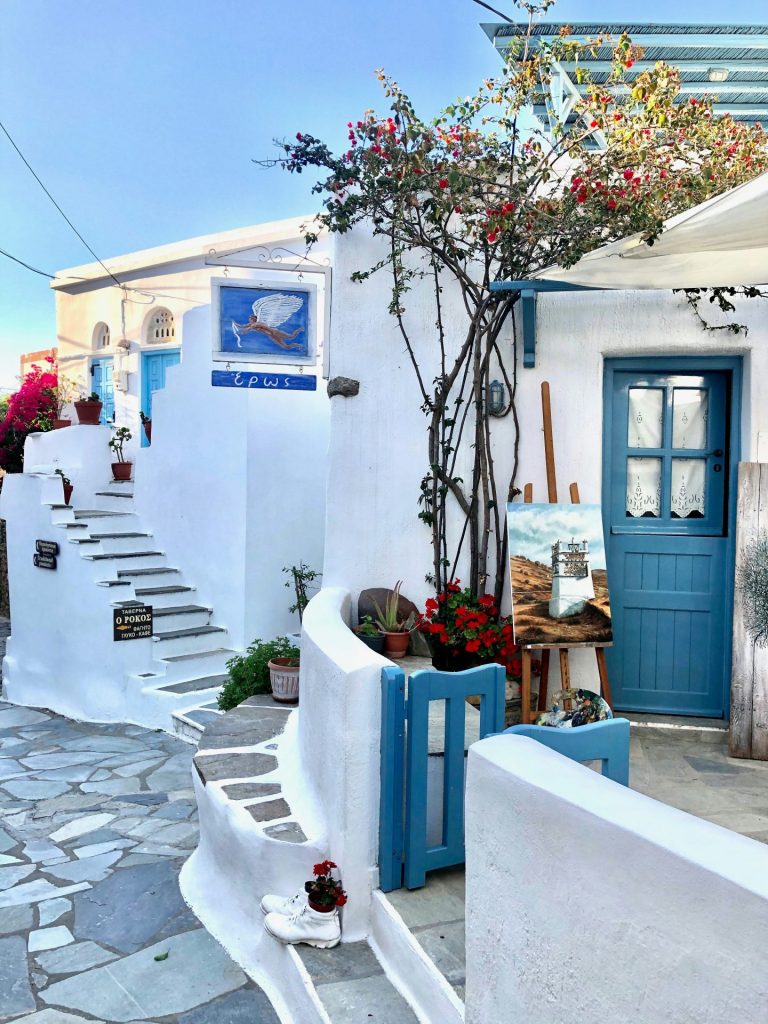 Η αυθεντική Τήνος: τα χωριά, οι παραλίες και οι γεύσεις που αξίζει να γνωρίσετε - FlagInLife